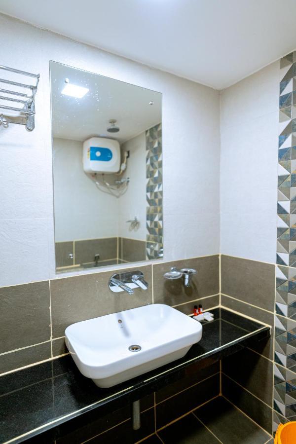 Hotel Calangute Castle Bardez Exterior foto